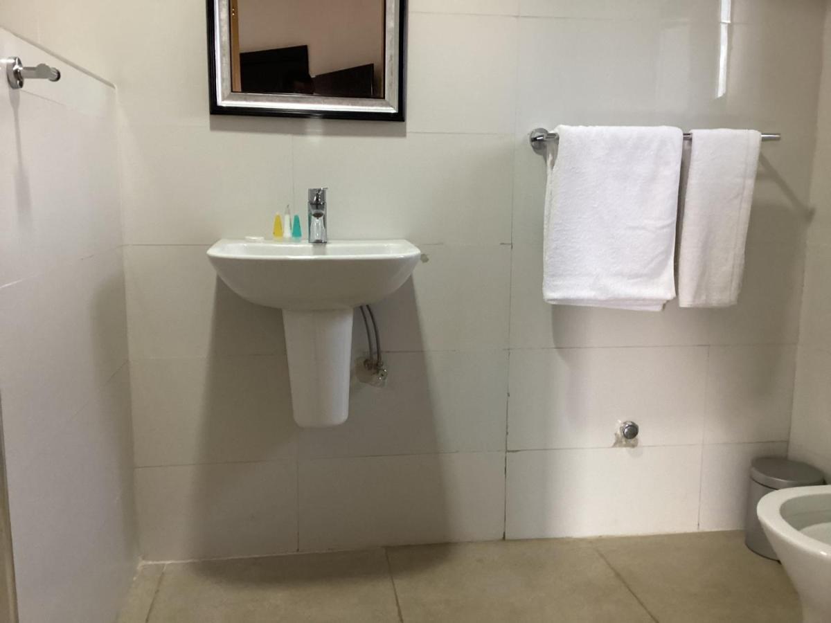 Adis Hotels Prime Ibadan Zewnętrze zdjęcie
